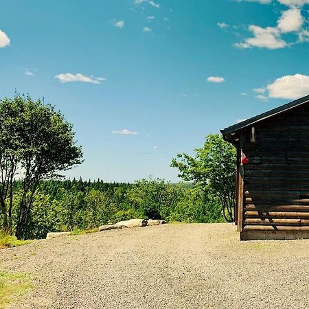 Eagle Valley Cottages Queensport Экстерьер фото