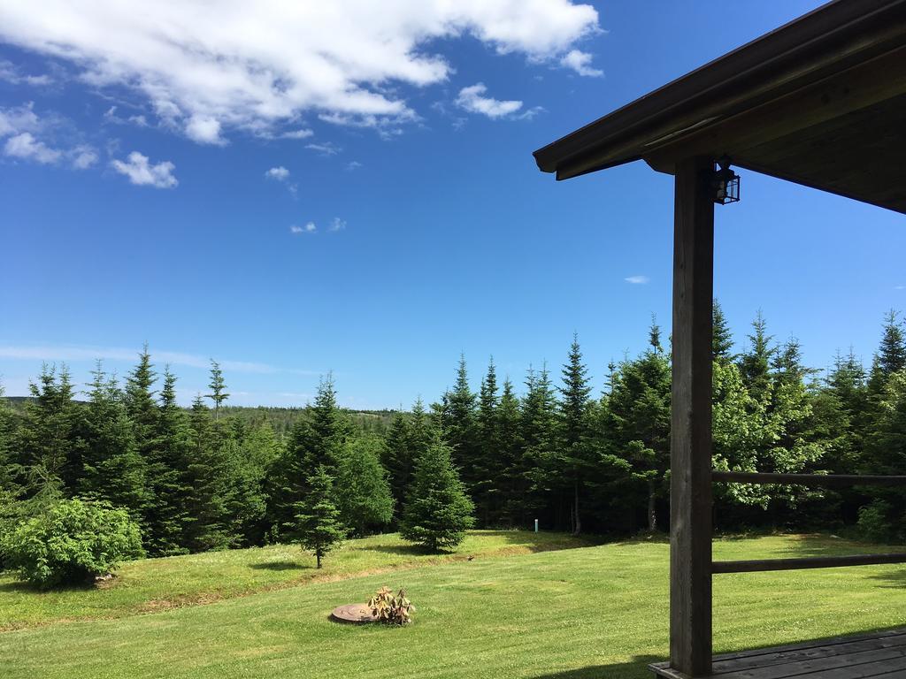 Eagle Valley Cottages Queensport Экстерьер фото